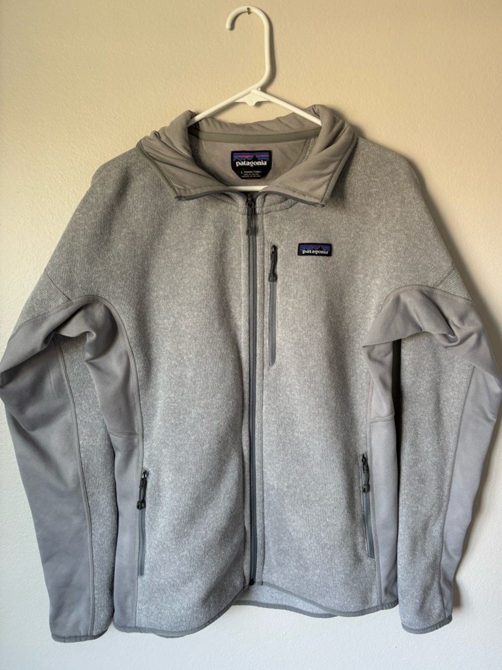 Patagonia Women’s Performance Better Sweater Gray Full-Zip Fleece Jacket